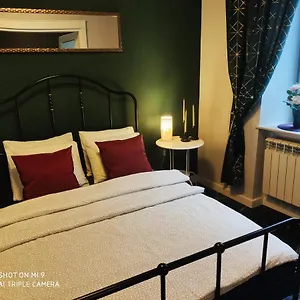  Apartment Nina