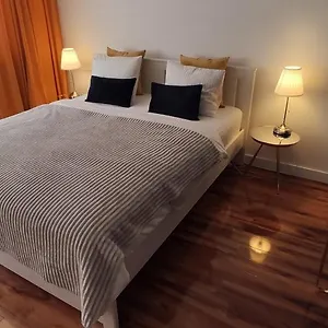  Апартаменты Comfortable Old Town/new